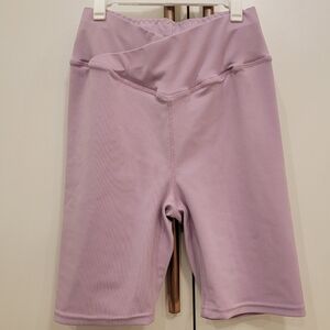 Crossover waist workout legging shorts